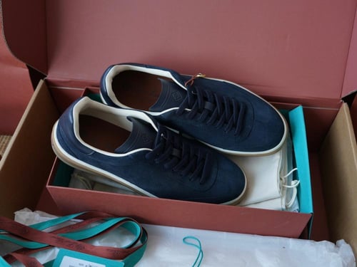 لوروبيانا Tennis walk