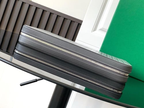 حقيبة لابتوب قويارد