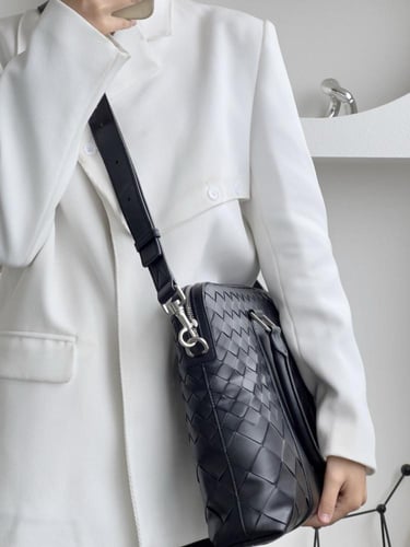 حقيبة لابتوب بوتيقا