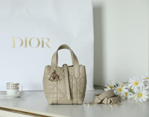 Toujours Nano Tote