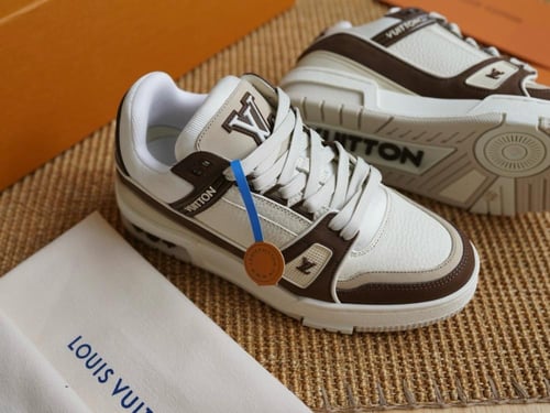 ‏ Trainer للجنسين