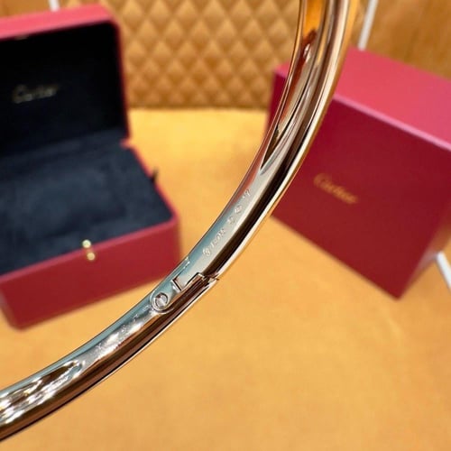 ساعة Baignoire miniروز قولد