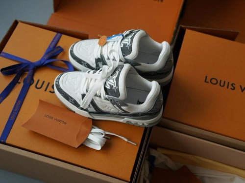 ‏ Trainer للجنسين