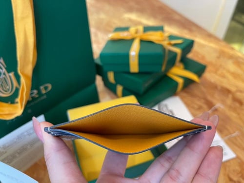 Cardholder قويارد