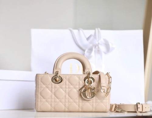 SMALL LADY D-JOY BAG