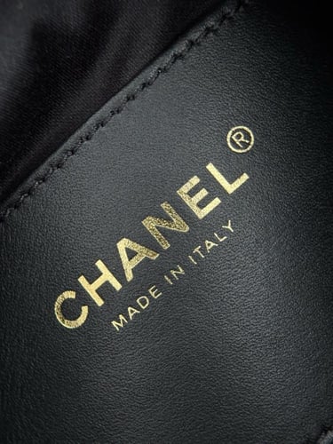 شانيل Hobo mini