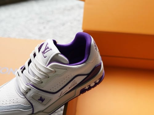 Trainer 24 Lv للجنسين