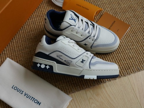 Trainer 24 Lv للجنسين