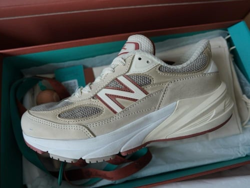 لوربيانا x نيو بالانس