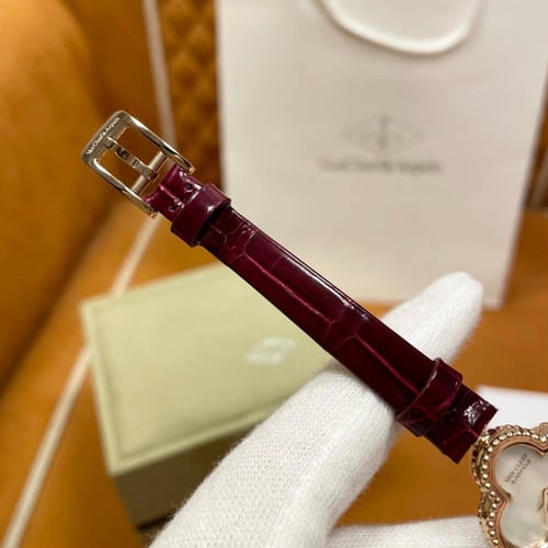 ساعة فان كليف