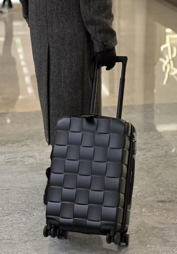 حقيبة سفر بوتيقا