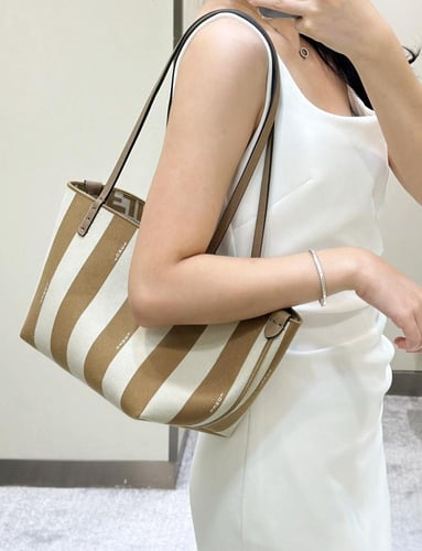 Fendi tote