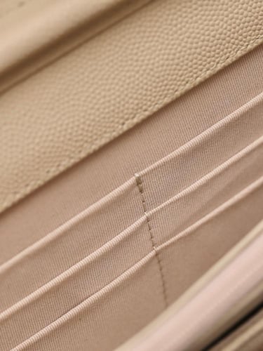 شانيل woc wallet