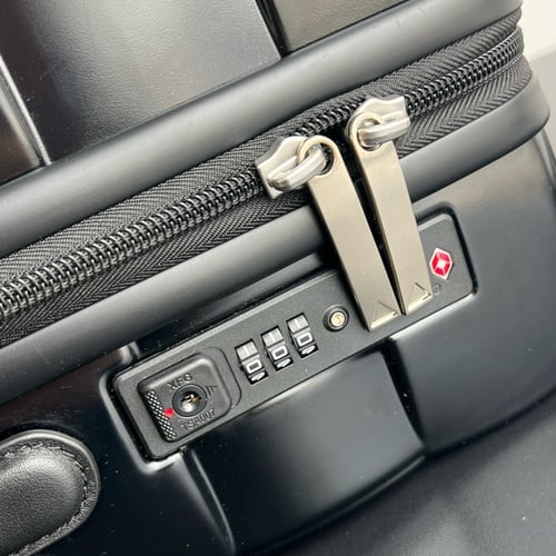 حقيبة سفر بوتيقا