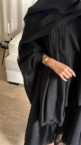 عباه ٣ قطع تل والشيفون المنقط والشيفون القلتر