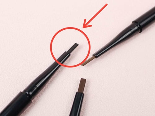 قلم حواجب 3 في 1 Black