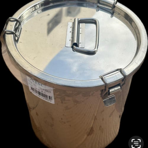 أم الحمام في علبه ستيل 7ك