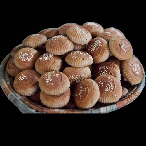 سمن غنم 1ك وأقط 1ك وتنكة كليجا حائل 2ك