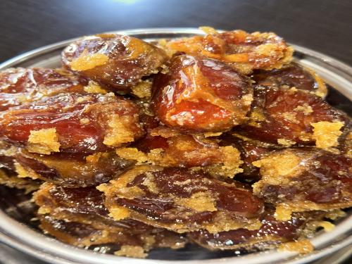 فنخا في علبه ستيل 7ك