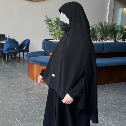 خمار أسود مايحتاج طرحة طويل.