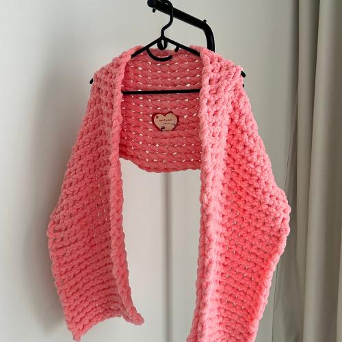 سكارف صوف - وردي