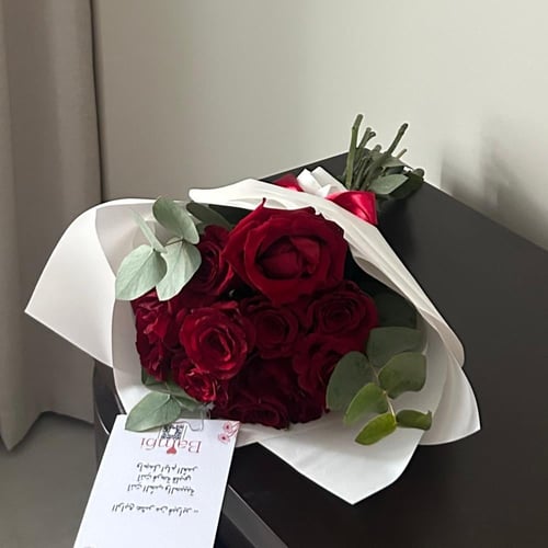 باقة ١٠ غصن - جوري احمر