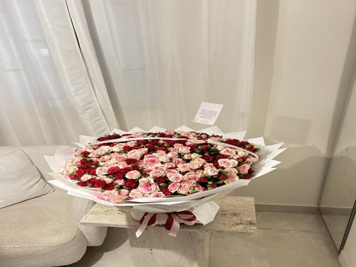 باقة جمال ٨٠ غصن (عملاق جداً )