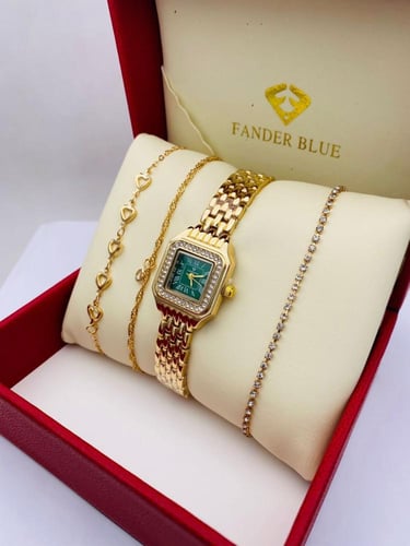 طقم نسائي ماركة فندربلو