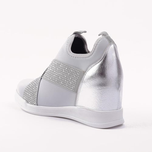 إيفنينغ غلام