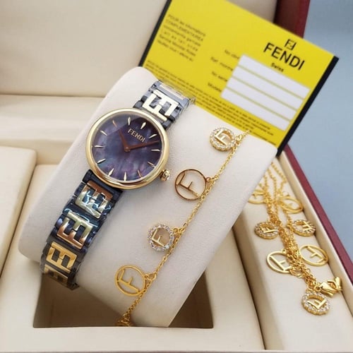 طقم فندي نسائي