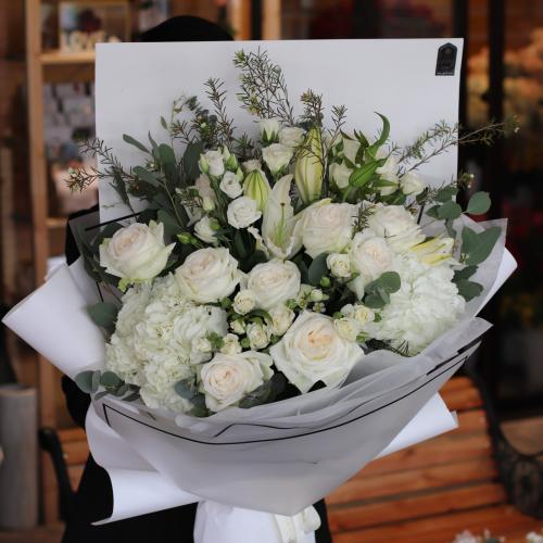 باقة همسة الورد - Rose Whisper Bouquet