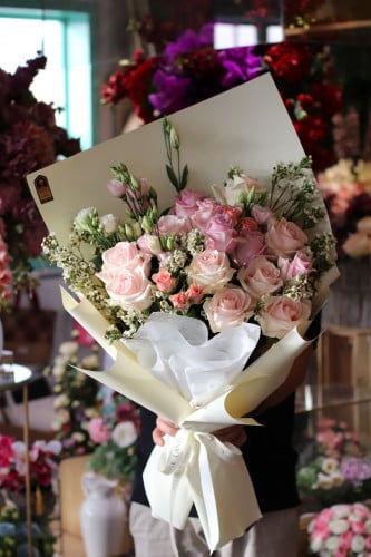 باقة لمسة ساحره - Bouquet Magic touch