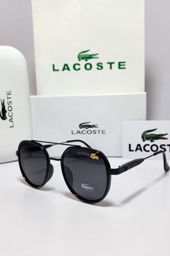 نظارة لاكوست