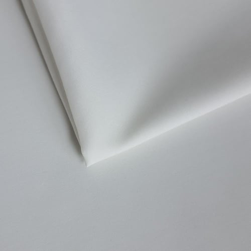 باقة قماش اندونيسي فاتح 3 قطع - نص واقف