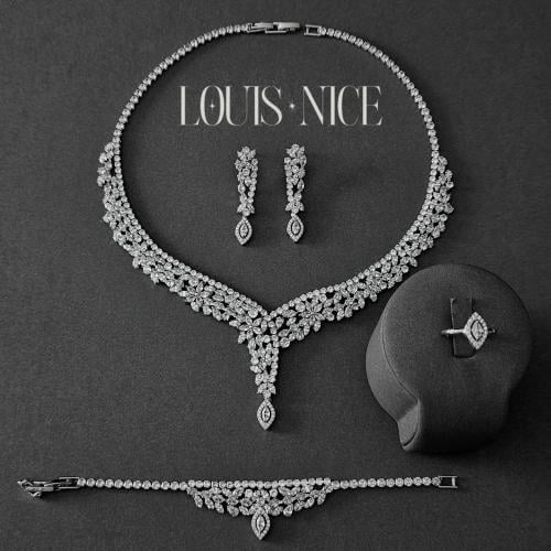 طقم زركون فضي