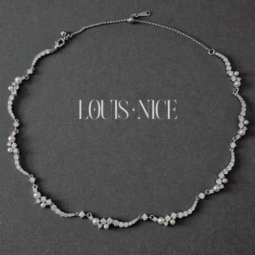 سلسال زركون فضي