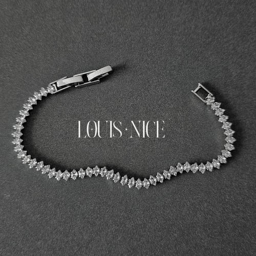 طقم زركون فضي