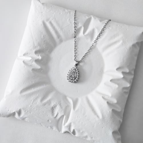 سلسال زركون فضي