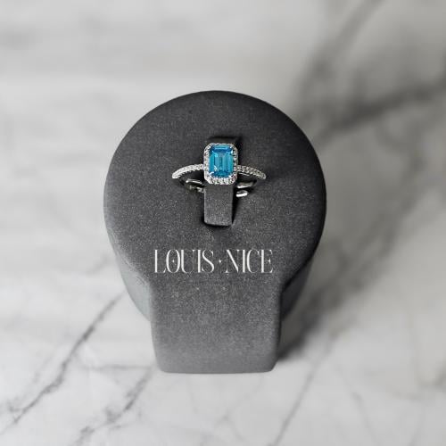 خاتم زركون متعدد الالوان