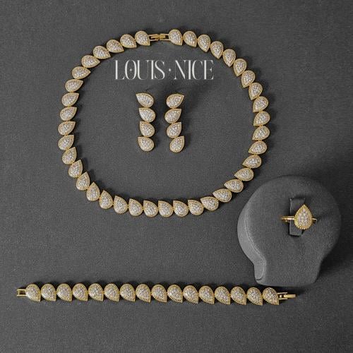 طقم زركون ذهبي