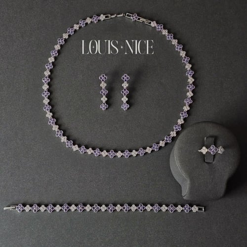 طقم زركون بدقة الألماس