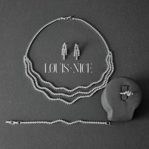 طقم زركون فضي