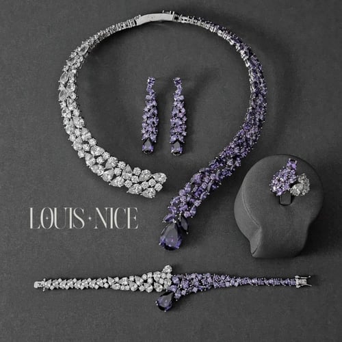 طقم زركون فضي متعدد الالوان بدقة الألماس