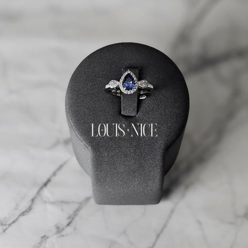 خاتم زركون متعدد الالوان