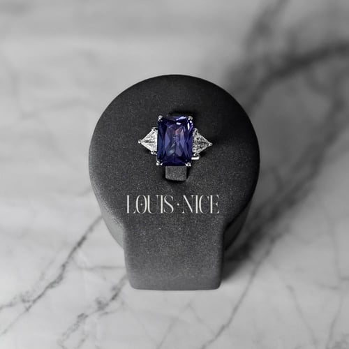 خاتم زركون متعدد الالوان