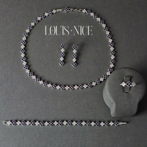 طقم زركون بدقة الألماس