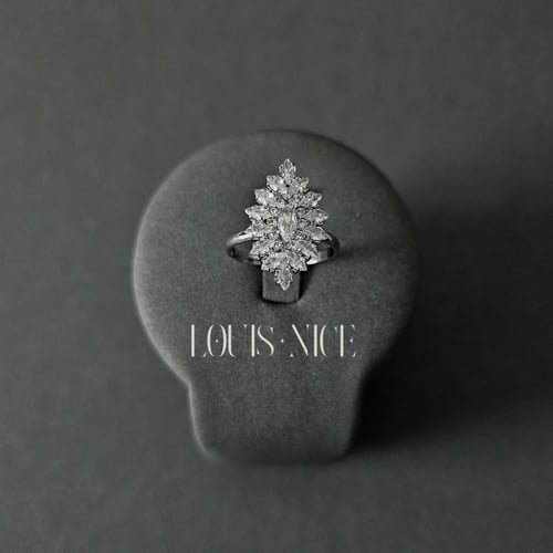 طقم زركون فضي