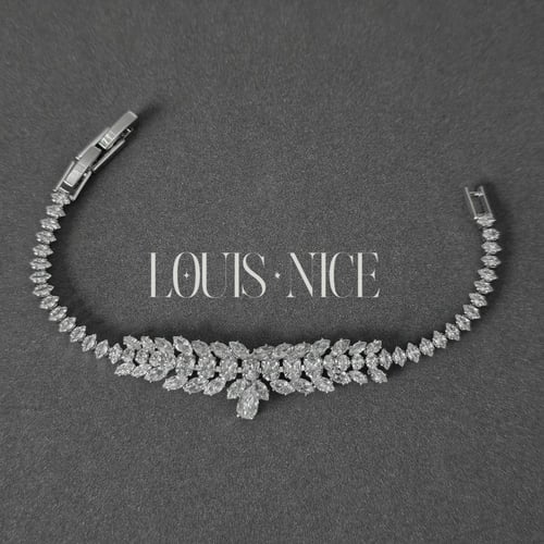 طقم زركون فضي