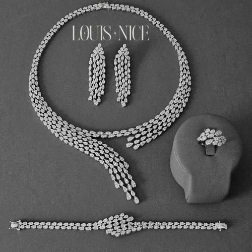 طقم زركون بدقة الالماس