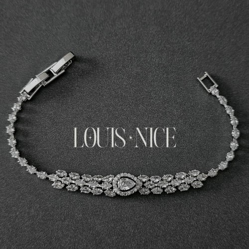 طقم زركون فضي